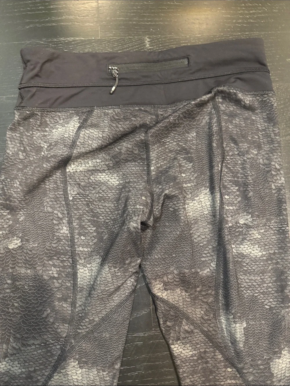 Lululemon Snakeskin print Active Leggings - RARE